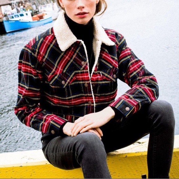 Levi’s • Cropped Black & Red Plaid Corduroy & Sherpa Trucker Jacket Size Medium - Picture 17 of 17
